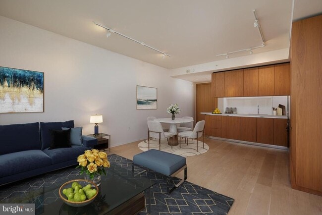 Photo - 925 H St NW Unit 409