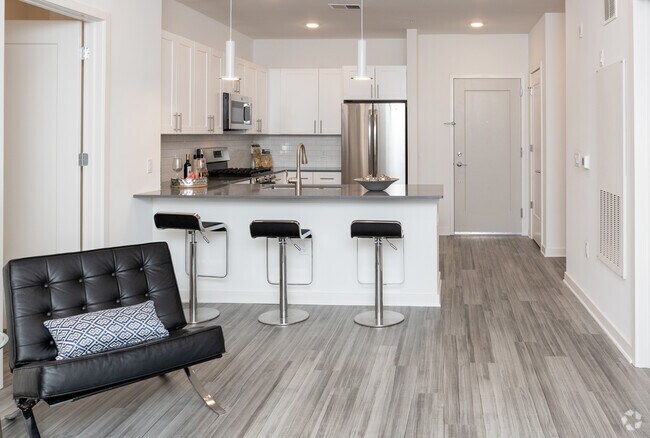 2 BR, 2 BA - 1152 SF Living/Dining - Six Points at Bloomfield Station