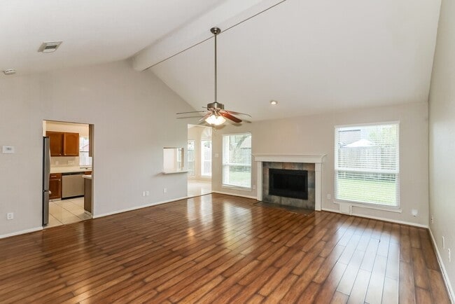 Photo - 2203 St James Pl