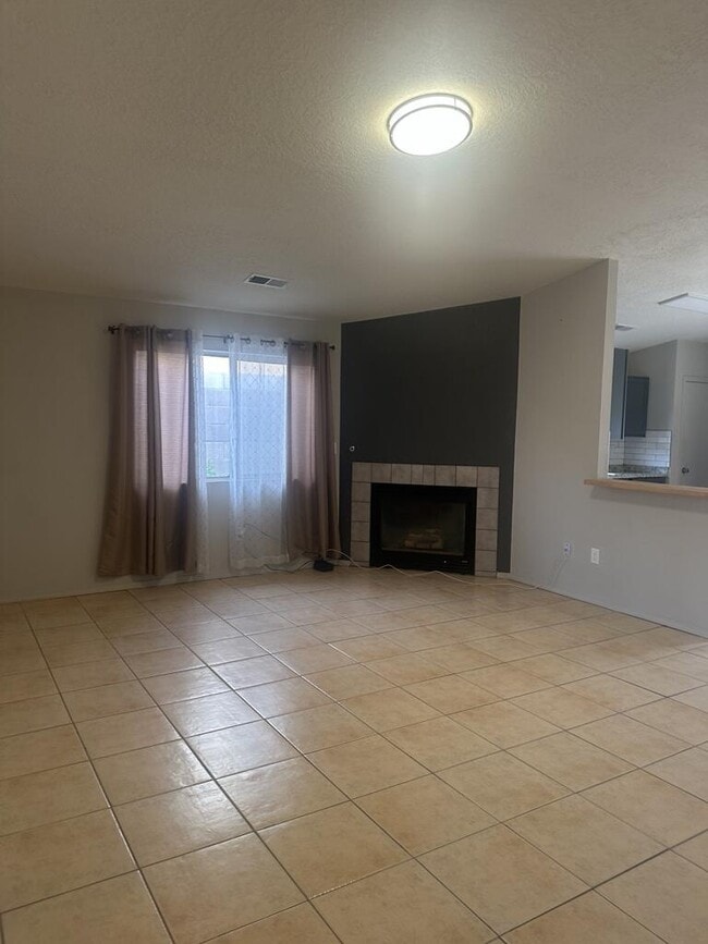 Photo - 9019 Starboard Rd NW