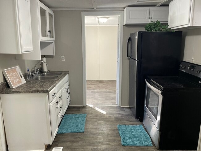 Photo - 827 Cumberland Dr