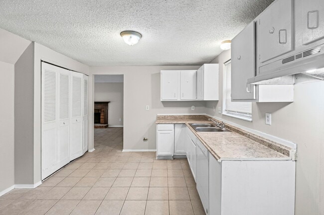 Photo - 4185 Willow Park Dr