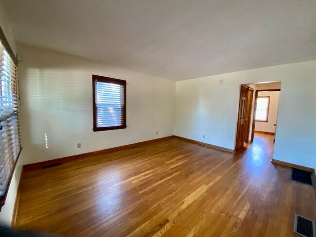 Photo - 1881 17th St SW Casa