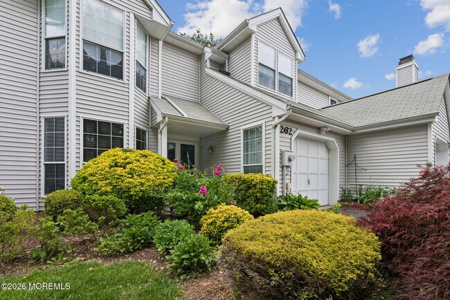 Photo - 262 Daffodil Dr