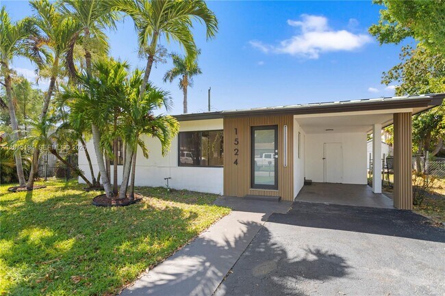 Photo - 1524 SW 32nd Ct