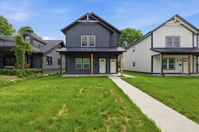 Building Photo - 2813 N Talbott St