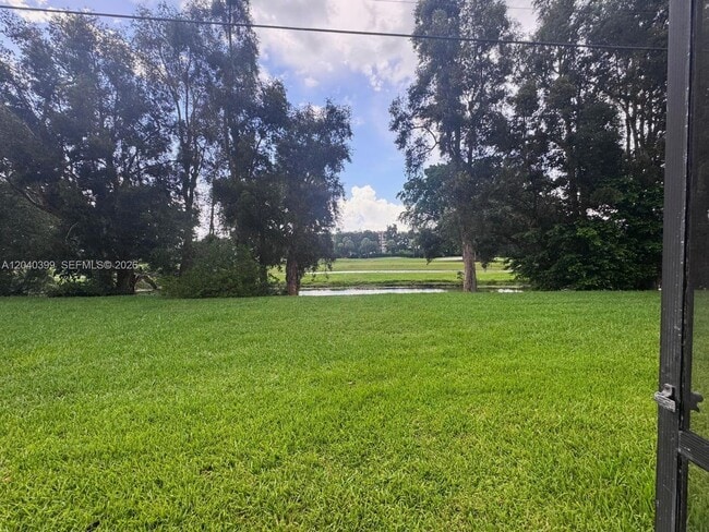 Photo - 10325 NW 11th St Unidad 101