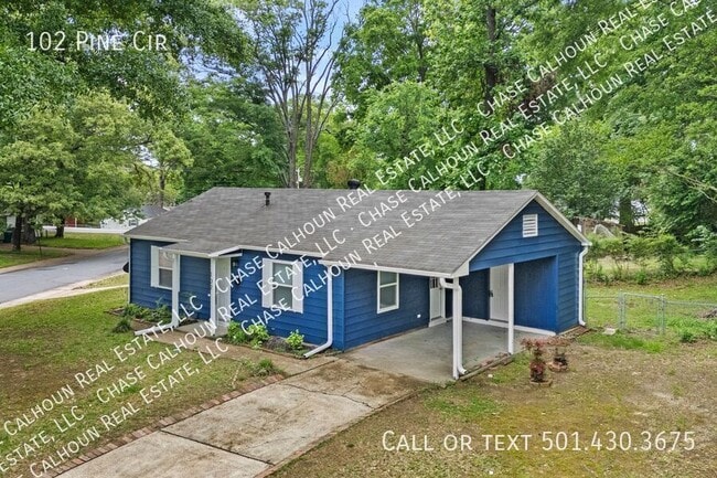 Building Photo - 102 Pine Cir