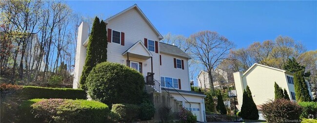 Building Photo - 30 Basking Brook Rd Rental