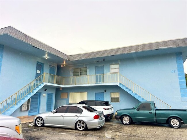 Photo - 1021 NW 45th St Condo Unit 4