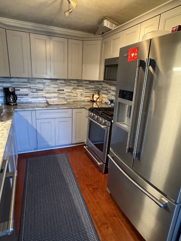 Photo - 128 Cedar Ln