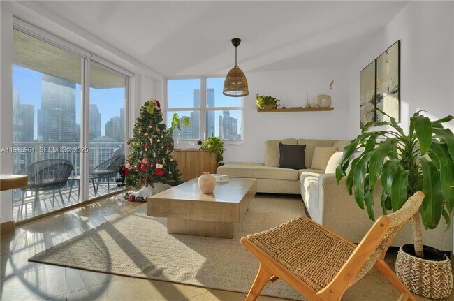 Building Photo - 770 Claughton Island Dr Unit 2102