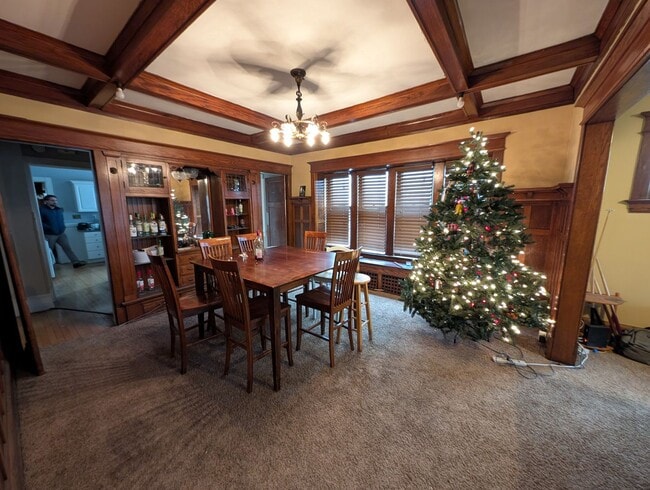 Photo - 2830-2830 N Maryland Ave