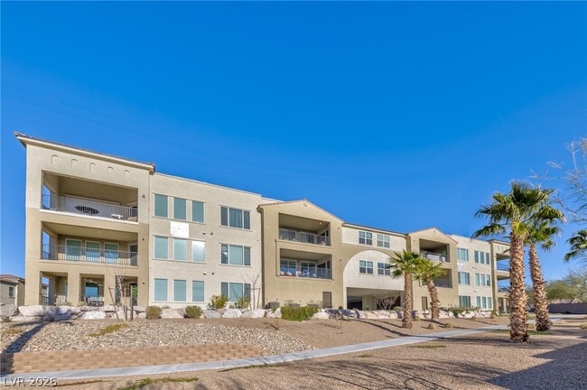 Building Photo - 2555 Hampton Rd Unit 10203