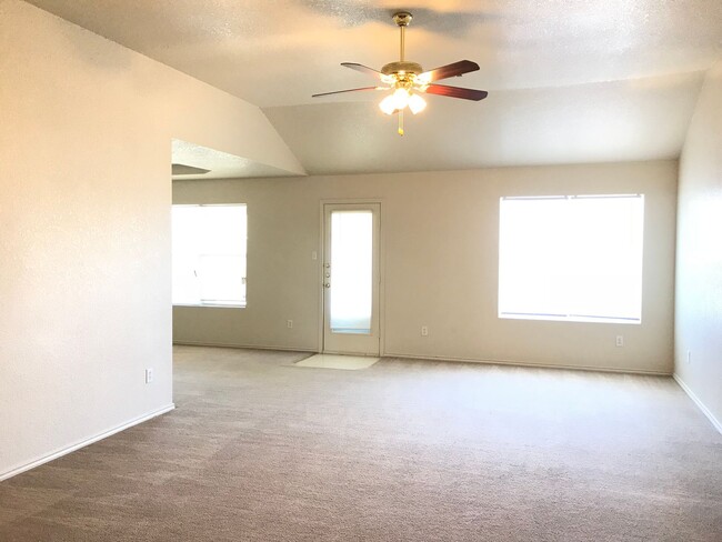 Photo - 3-Bedroom House for Rent in Killeen