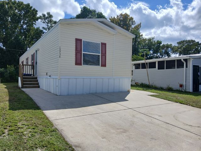 Building Photo - 13734 Kent State Ave Rental