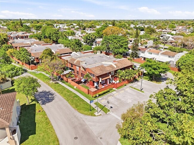 Photo - 6704 SW 114th Pl