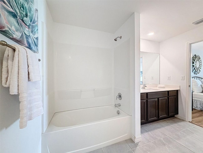 Photo - 12943 Impatiens St