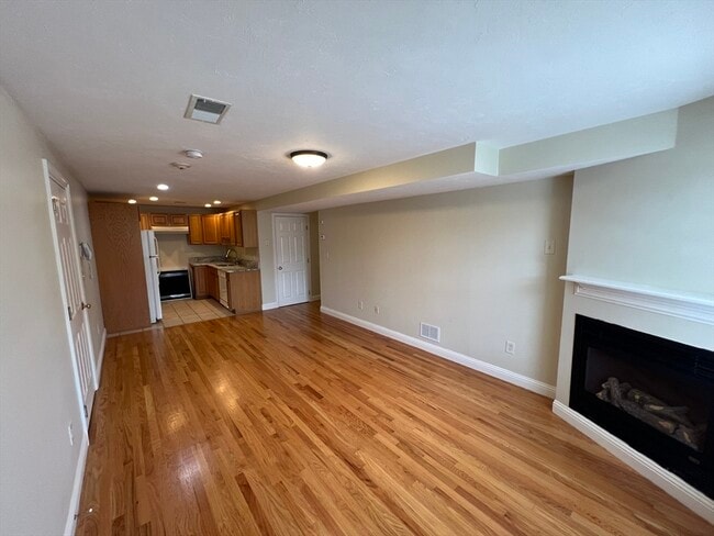 Photo - 1135 Washington St Unit 1