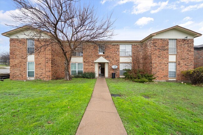 Photo - 8000 Cambridge Cir Unidad Apt B