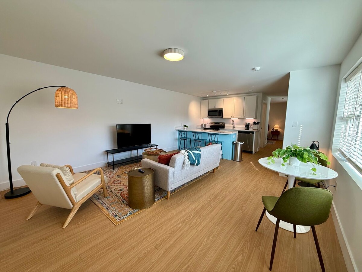 Location, Community, and Quality Living St... - Location, Community, and Quality Living St... Apartamentos
