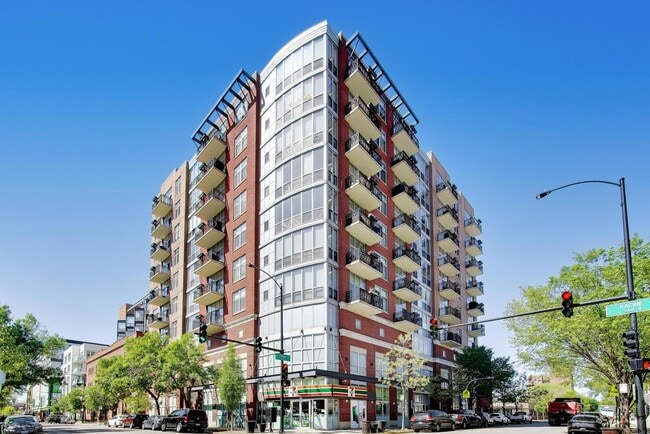 Building Photo - 1201 W Adams St Unit 805