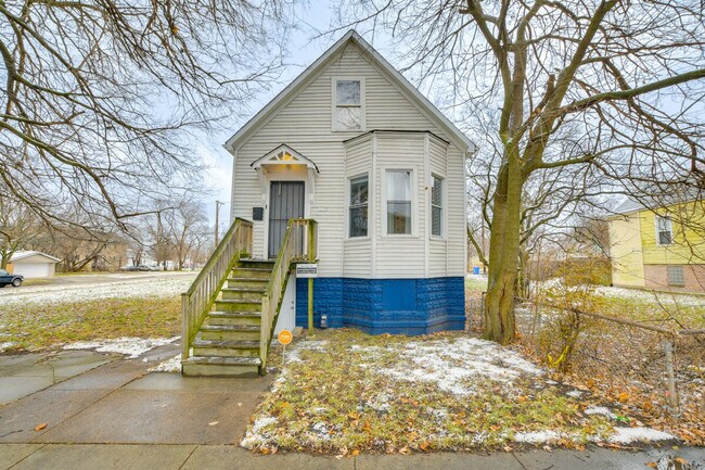 Photo - 5207 S May St Unidad ID1306742P