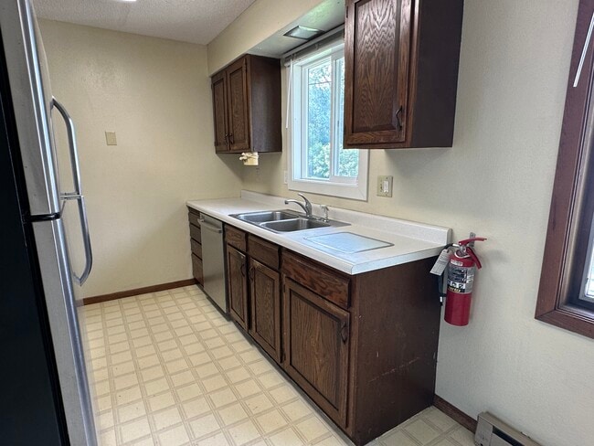 Photo - 1420 6th Ave N Unit 1420 6th ave n