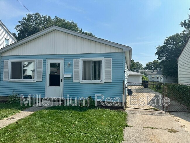 Photo - 27532 O'Neil St