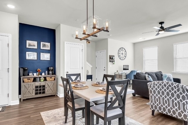 Photo - 681 McLernon Trce