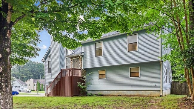 Building Photo - 1095 Mountain Springs Dr