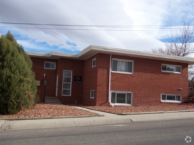 Building Photo - 1931 Sage Ave Unit #3 Rental