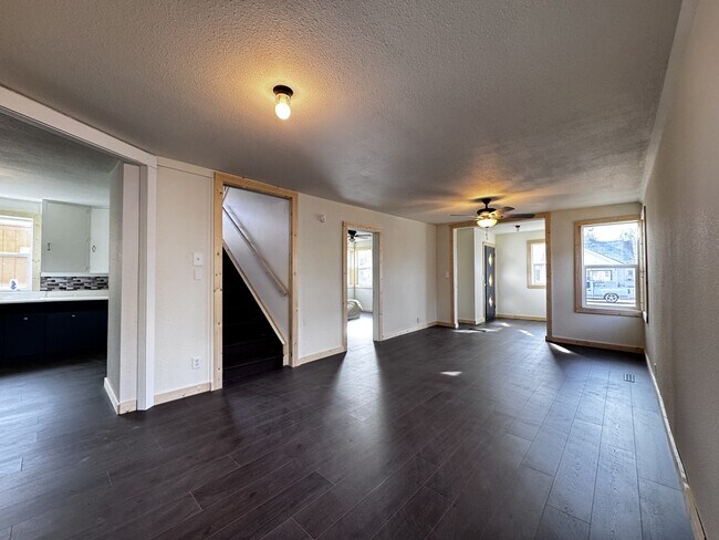 Photo - 324 1st Ave S