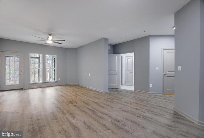 Photo - 8390 Ice Crystal Dr Unit B