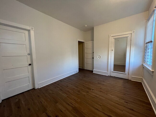 Photo - 605 W Olney Ave Unidad 2nd Floor