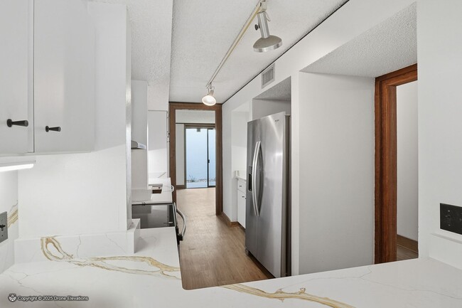 Photo - DOWNTOWN ~ Gene Leedy Townhouse ~ with Community Pool