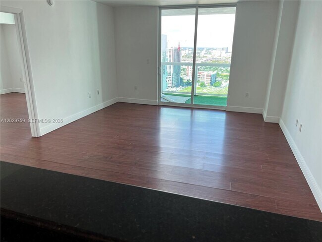 Photo - 1800 N Bayshore Dr Unidad 3904