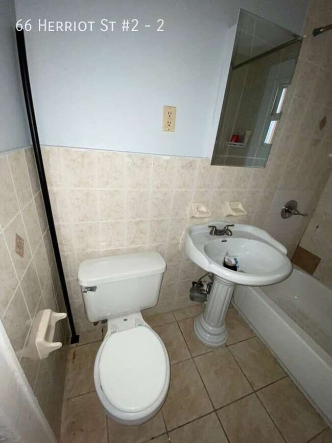 Photo - 66 Herriot St Unit 2