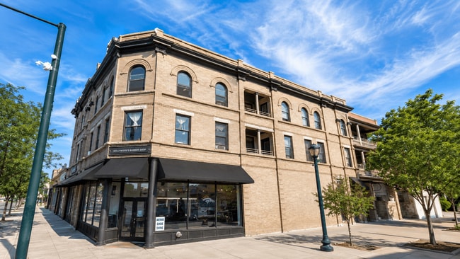 Photo - Austin Building