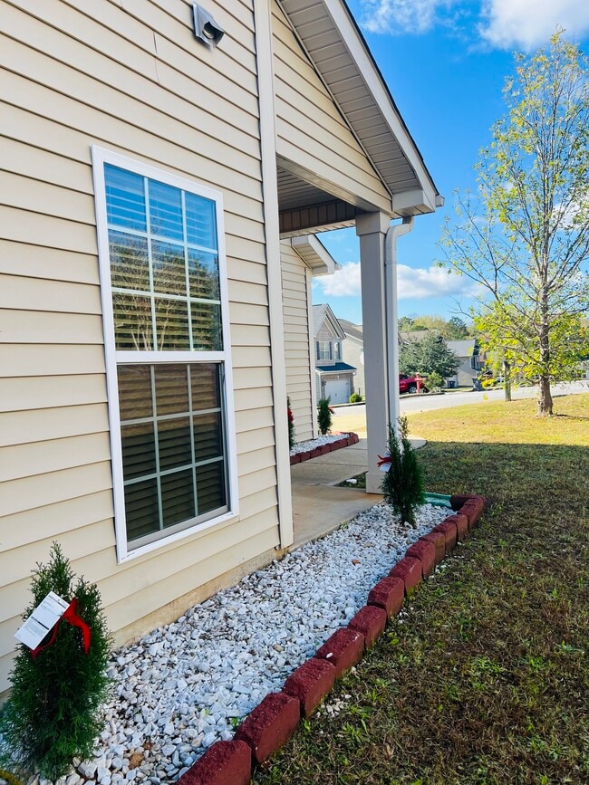 Photo - 37 Fairfield Dr