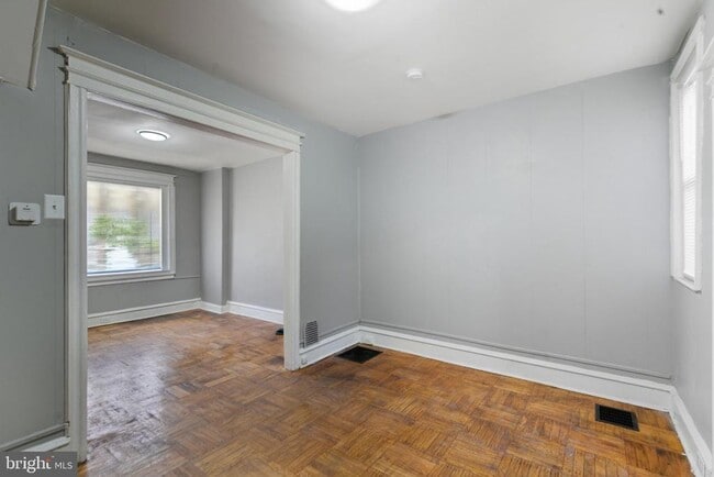 Photo - 3028 N Stillman St