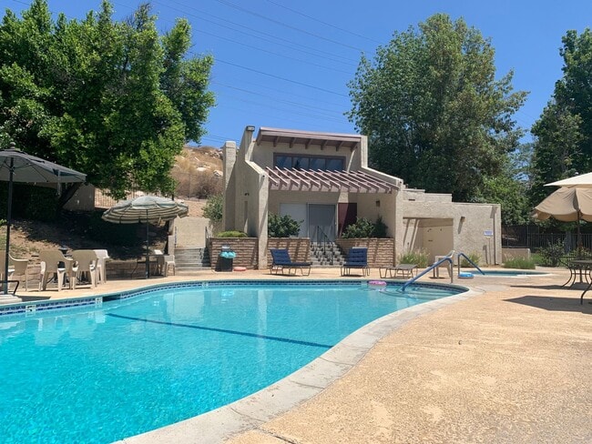 Photo - 3 Bed 2 Bath Riverside Home