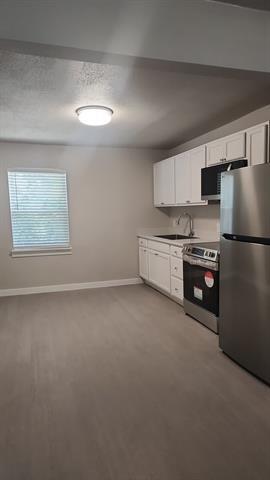 2232 Riverview Dr