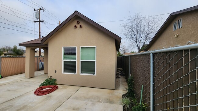 Photo - 1659 Bullard Ave.