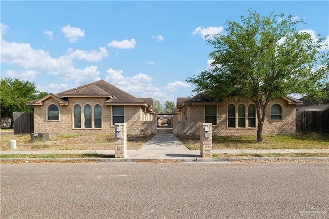 Building Photo - 14 Horsetail Falls Unit 3