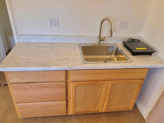 Photo - 1550 Encino Dr