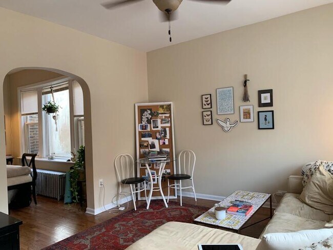 Photo - 2202 N California Ave Unit 2F