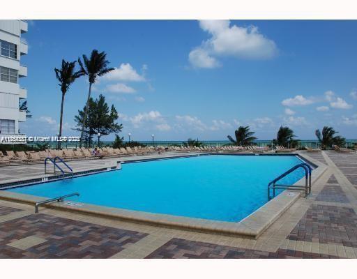 Building Photo - 1980 S Ocean Dr Unit 19G Rental
