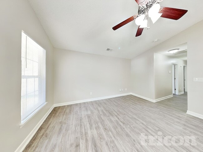 Photo - 1027 Alston Hill Dr Casa