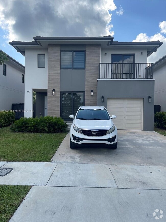 Building Photo - 254 NW 11th Ct Rental